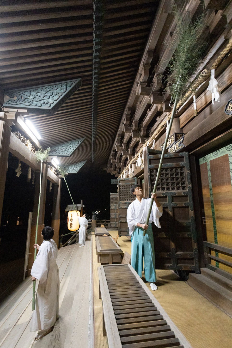 令和2年 煤払 …… 御本宮